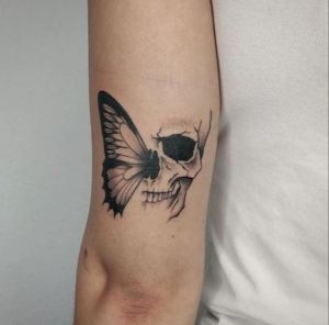 Best-skull-butterfly-tattoo-design