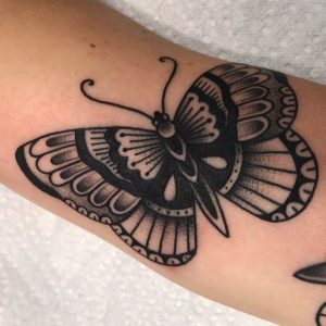 Tattoo-Traditional-Butterfly-ideas