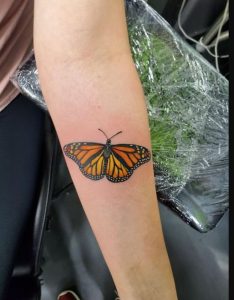 traditional monarch butterfly tattoos