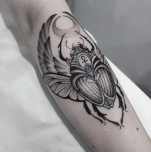 black-scarab-tattoo