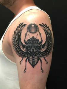 scarab-tattoo-deisgn-girls