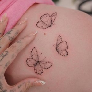 fine-line-butterfly-tattoos-on-shoulder