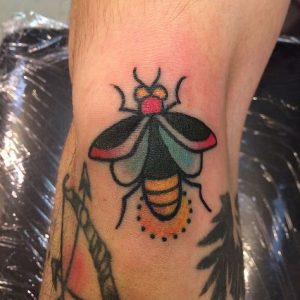 American-Traditional-Firefly-Tattoos