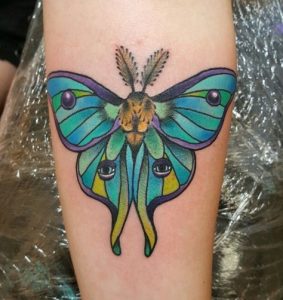 green-Geometric-Moth-Tattoos