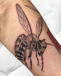 Hornet-Tattoo