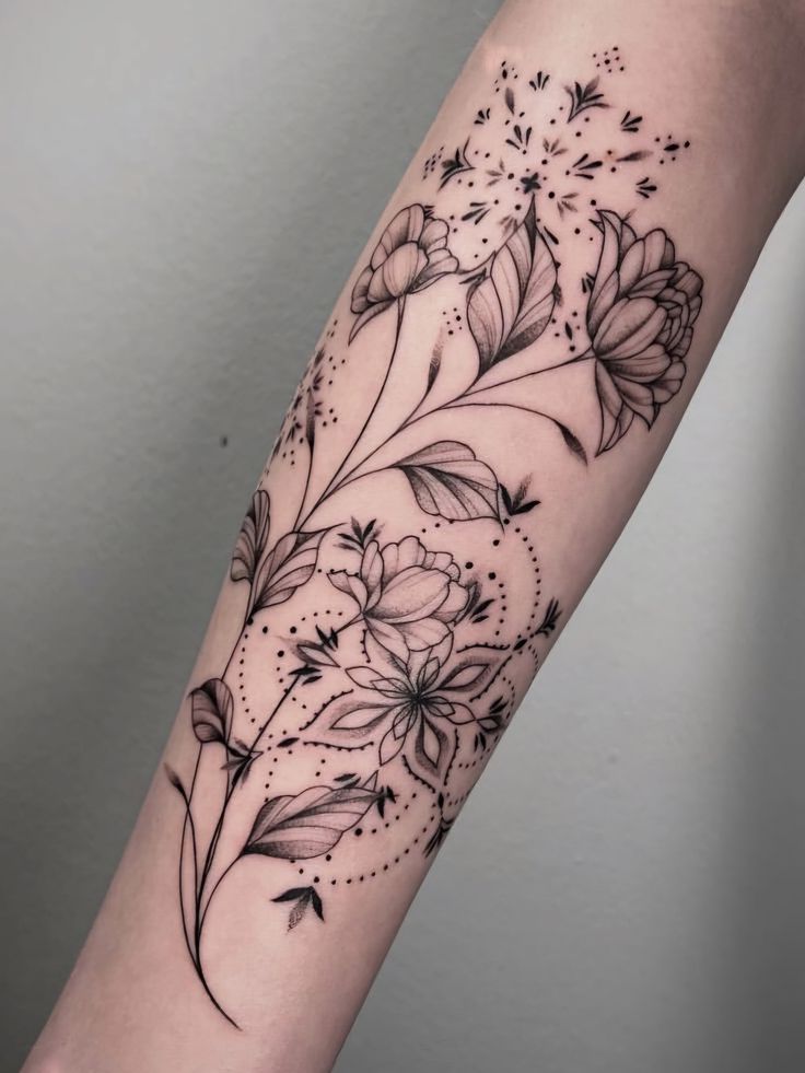 ornamental-fine-line-tattoo