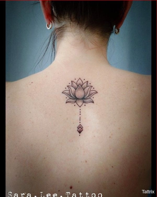 Lotus tattoo on the back of the neck + simple nape piercing
